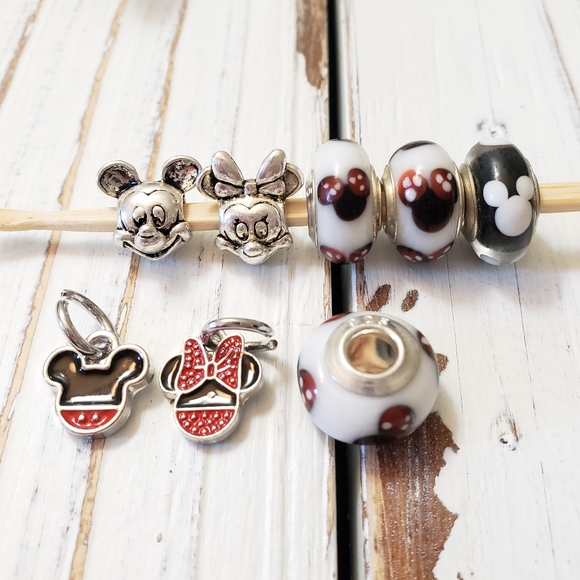 Jewelry - $30⬇️ 8 Piece Mickey Minnie Mouse Charm Bundle